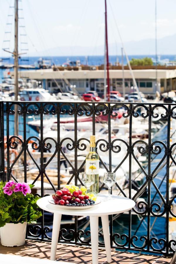 Spongkalya Apartment II Kalymnos Town ภายนอก รูปภาพ