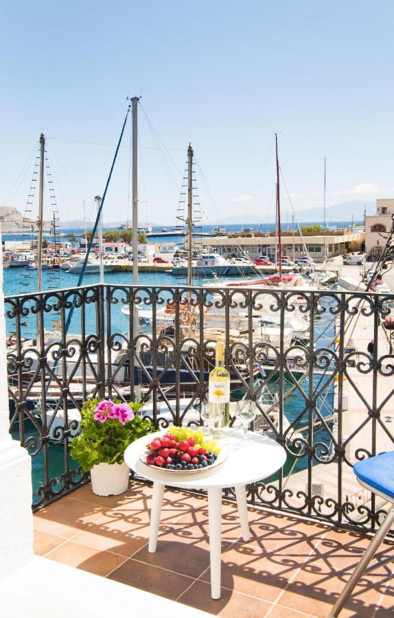 Spongkalya Apartment II Kalymnos Town ภายนอก รูปภาพ